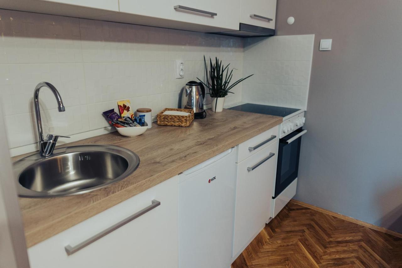 Dumalux Velvet Apartment Subotica Luaran gambar