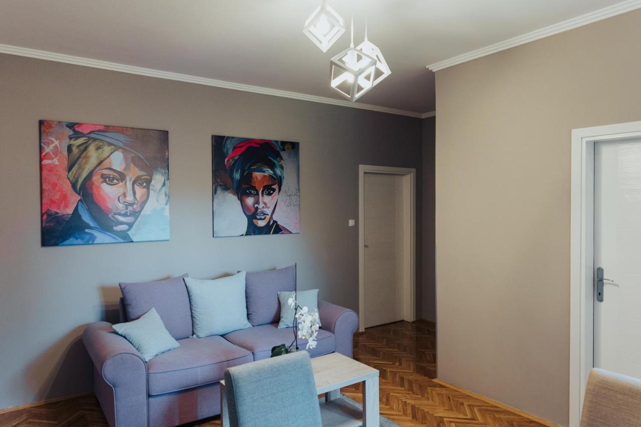 Dumalux Velvet Apartment Subotica Luaran gambar