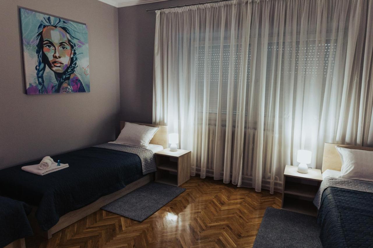 Dumalux Velvet Apartment Subotica Luaran gambar