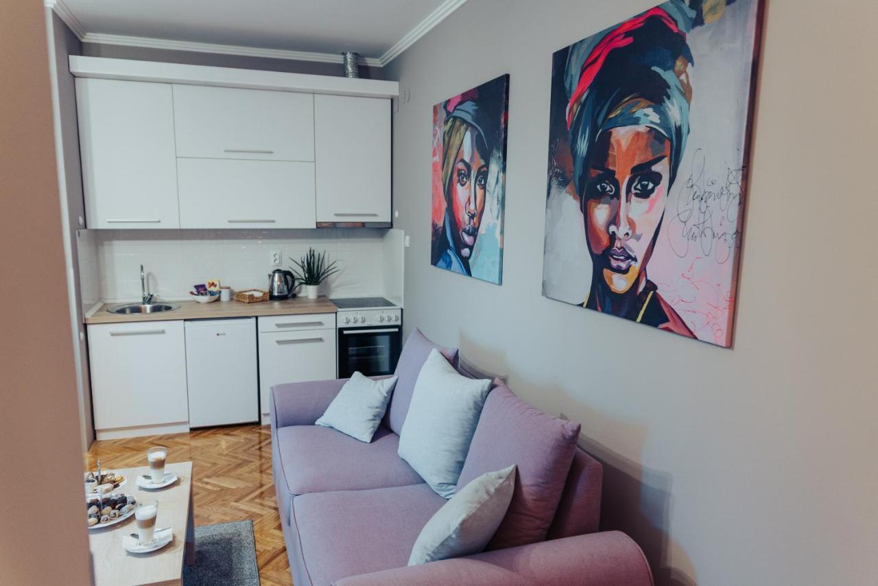 Dumalux Velvet Apartment Subotica Luaran gambar